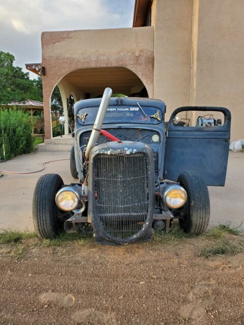 Ford Pickup 1935 image number 0