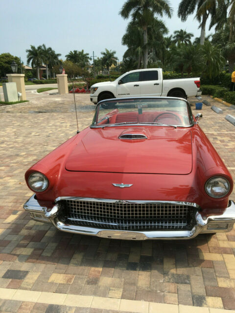 Ford Thunderbird 1957 image number 1