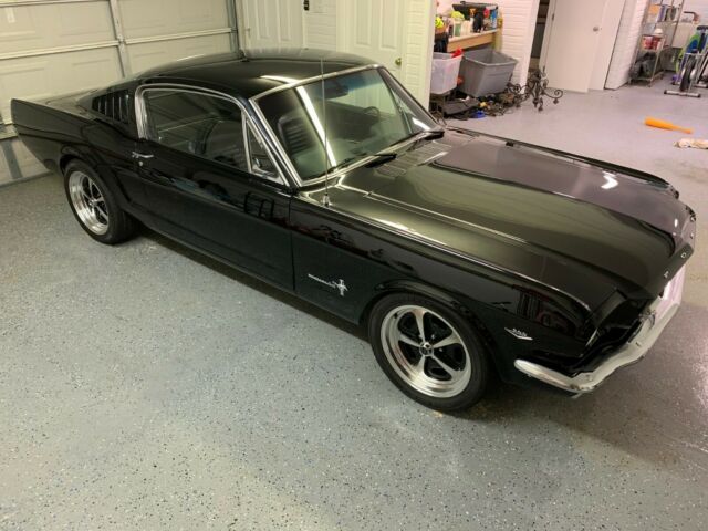 Ford Mustang 1965 image number 1