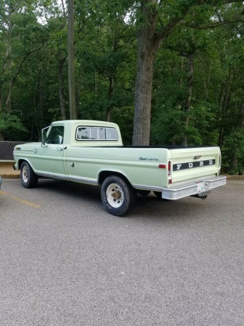 Ford F250 1972 image number 29