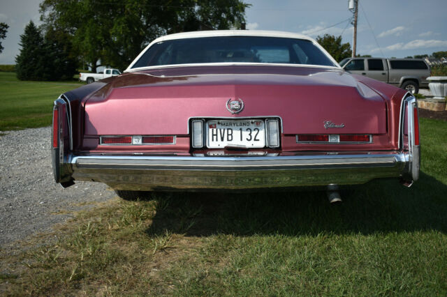 Cadillac Eldorado 1975 image number 27