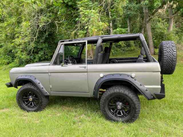 Ford Bronco 1974 image number 1