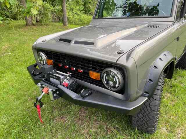 Ford Bronco 1974 image number 30