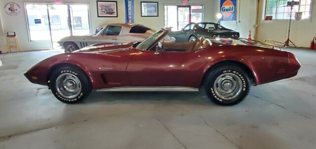 Chevrolet Corvette 1974 image number 26