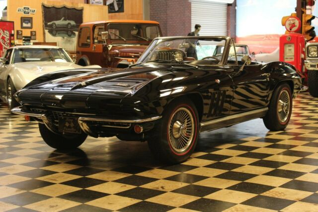 Chevrolet Corvette 1966 image number 1