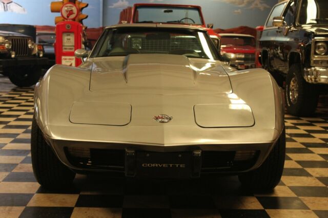 Chevrolet Corvette 1978 image number 1