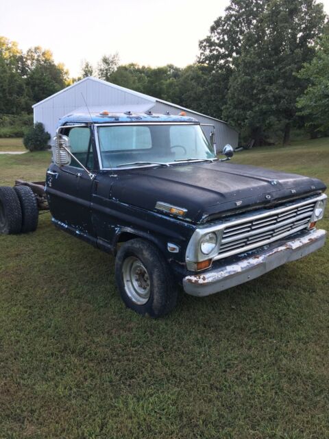 Ford F350 1968 image number 27