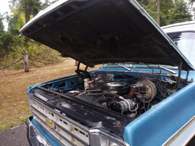 Chevrolet C/K Pickup 2500 1977 image number 33