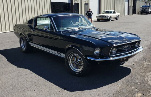 Ford Mustang GT 1967 image number 1