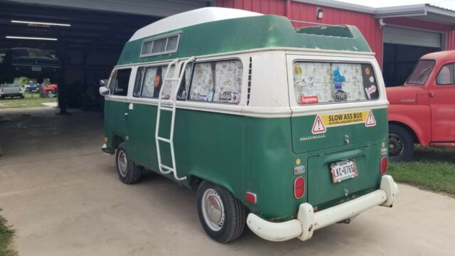 Volkswagen Bus/Vanagon 1971 image number 27