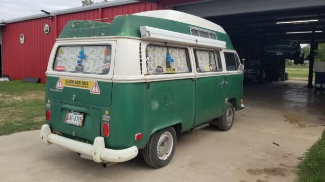 Volkswagen Bus/Vanagon 1971 image number 28