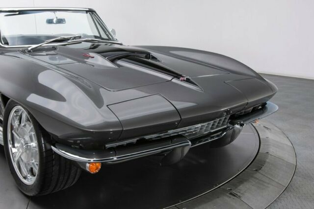 Chevrolet Corvette 1967 image number 20