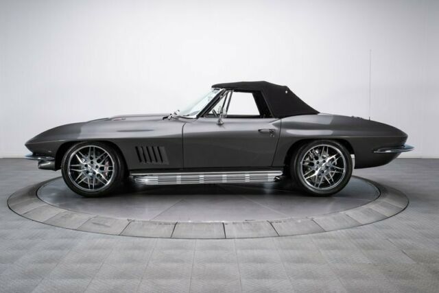 Chevrolet Corvette 1967 image number 39