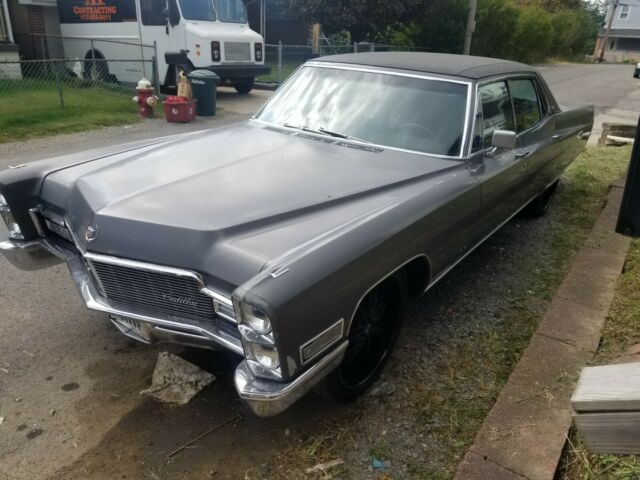 Cadillac Fleetwood 1968 image number 13