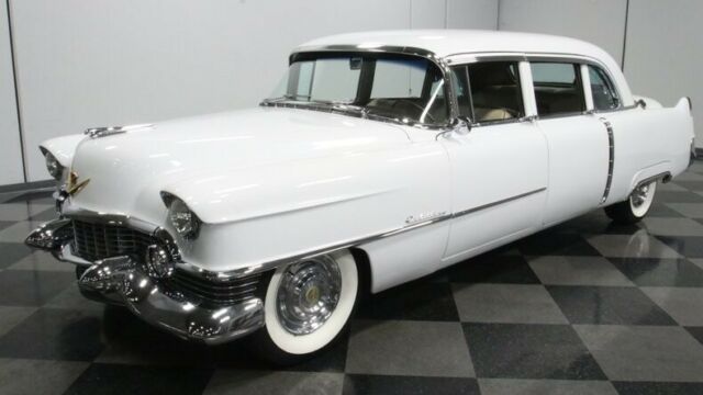 Cadillac Fleetwood Series 75 Limo 1954 image number 30