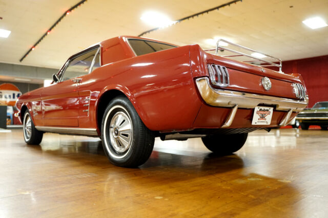 Ford Mustang 1966 image number 22