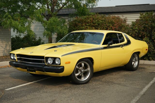 Plymouth Road Runner 1973 image number 0