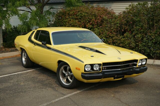 Plymouth Road Runner 1973 image number 21