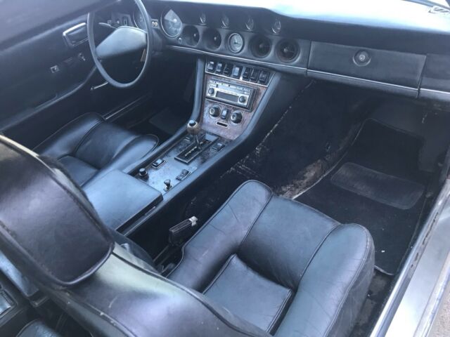 Jensen Interceptor 1972 image number 12