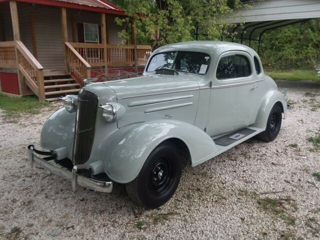 Chevrolet Camaro 1936 image number 2