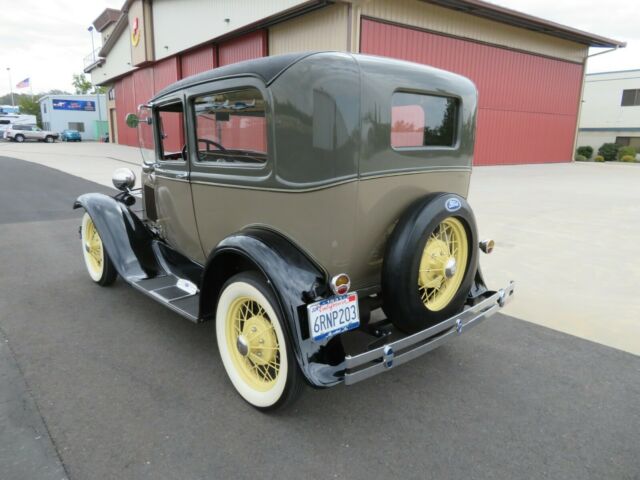 Ford Model A 1931 image number 14