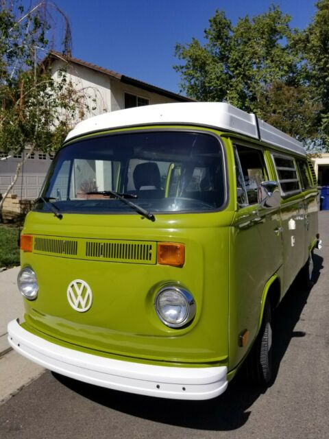 Volkswagen Bus/Vanagon 1977 image number 30