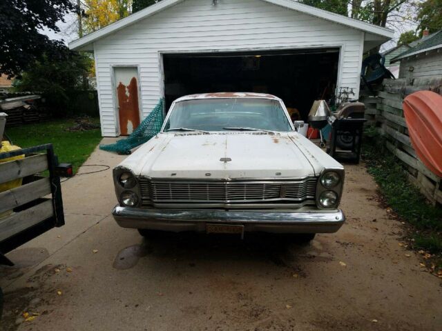 Ford Galaxie 1965 image number 21