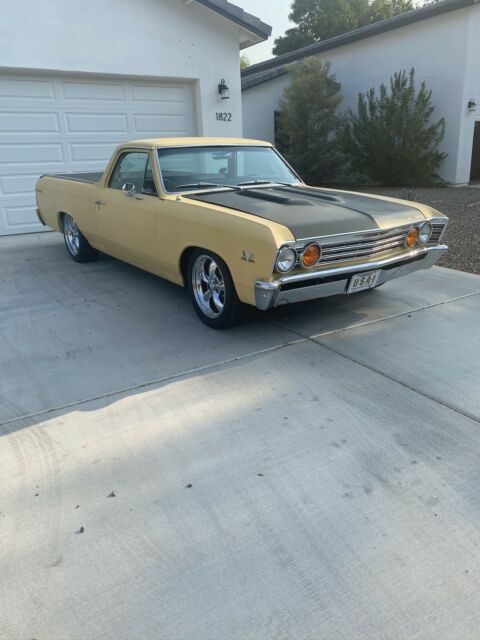 Chevrolet El Camino Sport Coupe 1967 image number 0