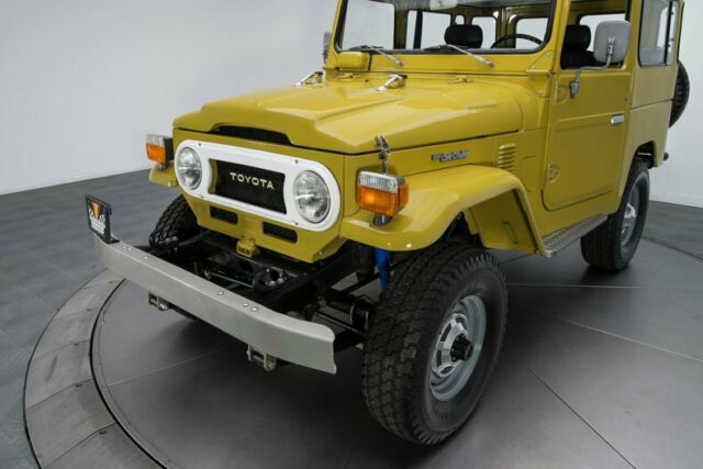 Toyota Land Cruiser 1978 image number 10