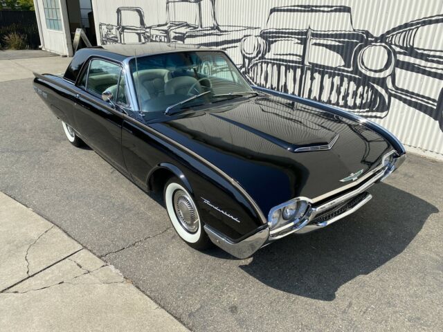 Ford Thunderbird 1962 image number 15