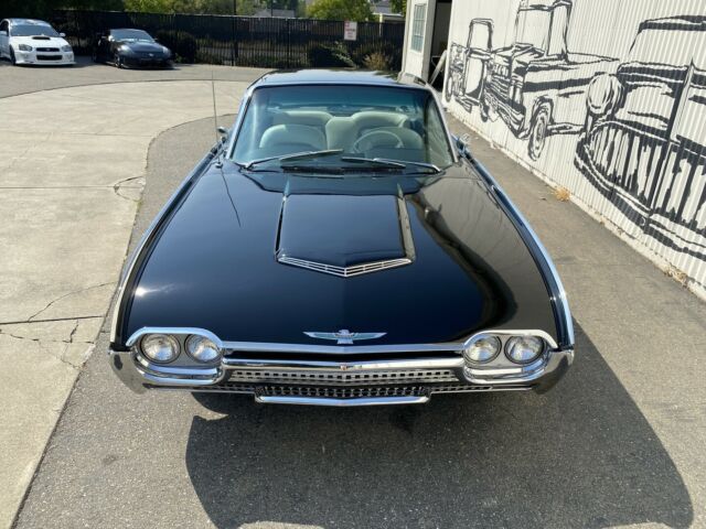 Ford Thunderbird 1962 image number 18