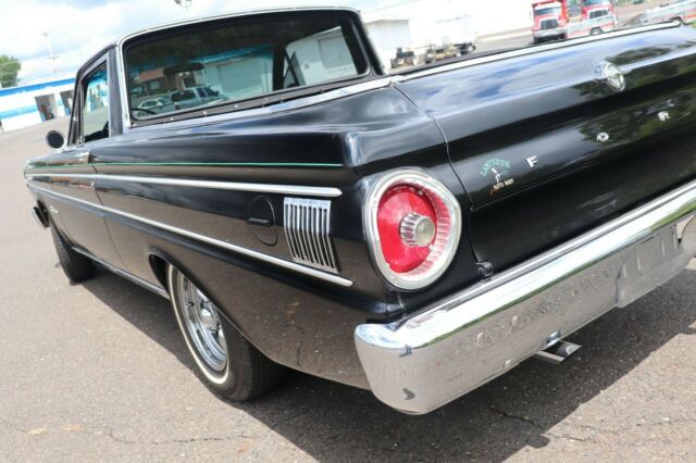 Ford Ranchero 1964 image number 22