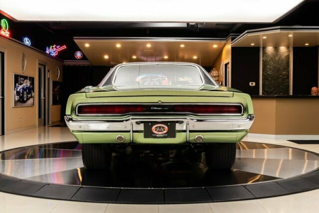 Dodge Charger 1970 image number 13