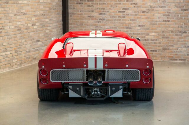 Ford Ford GT 1966 image number 2