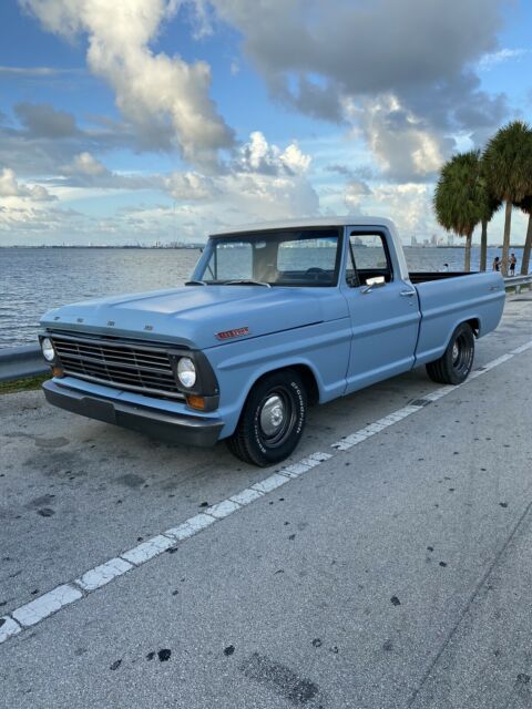 Ford F100 1967 image number 0