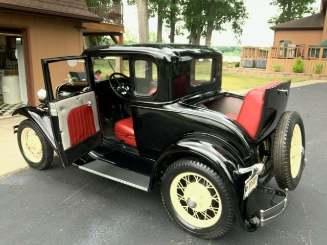 Ford Model A 1931 image number 0