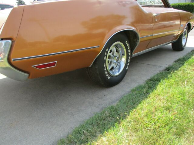 Oldsmobile Cutlass 1972 image number 27