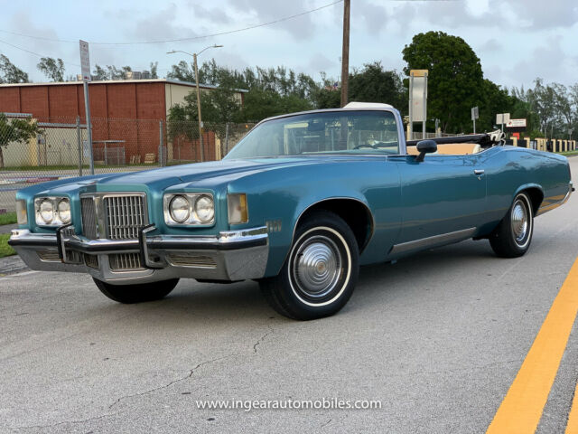 Pontiac Grandville 1972 image number 2