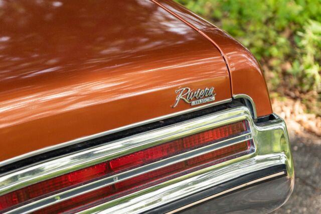 Buick Riviera 1973 image number 35