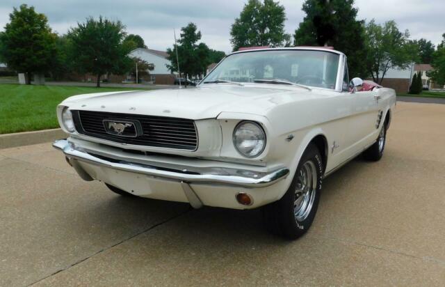 Ford Mustang 1966 image number 0