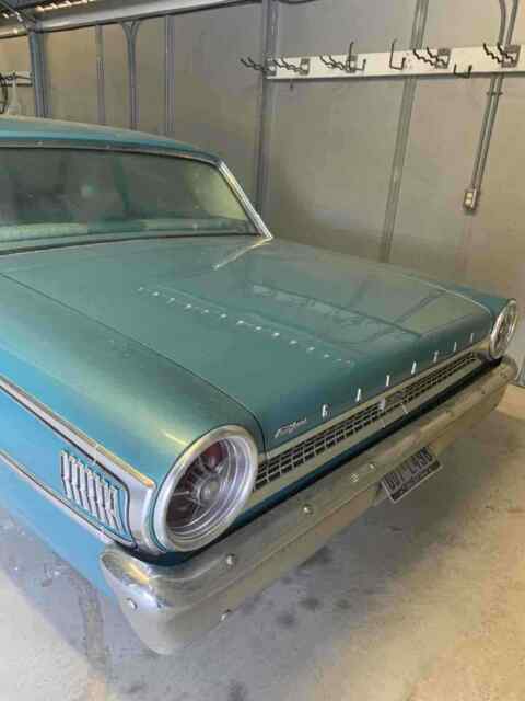 Ford Galaxie 500 XL 1963 image number 25