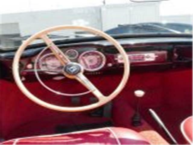 Volkswagen Karmann Ghia 1966 image number 11