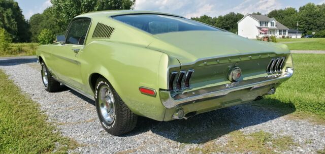 Ford Mustang 1968 image number 28