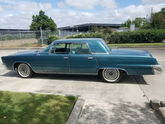 Chrysler Imperial 1966 image number 24