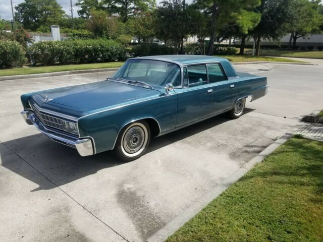 Chrysler Imperial 1966 image number 26