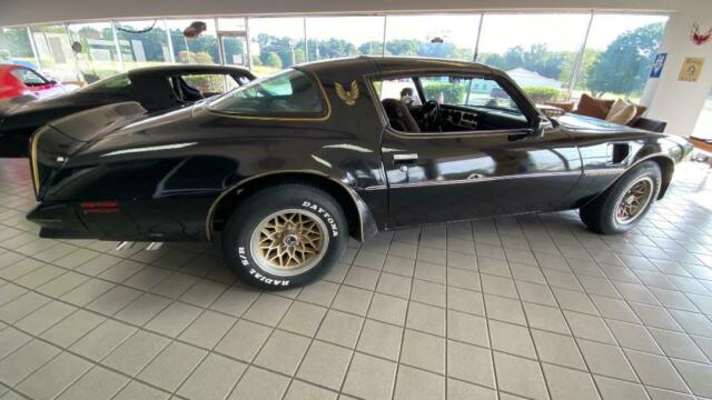 Pontiac Trans Am 1978 image number 19