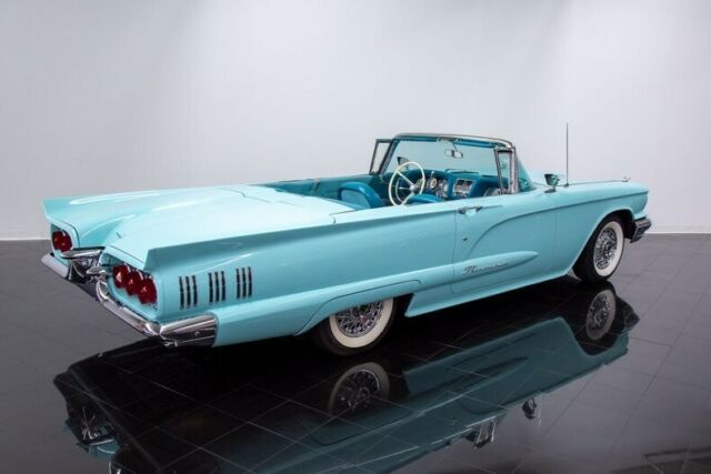 Ford Thunderbird 1960 image number 27