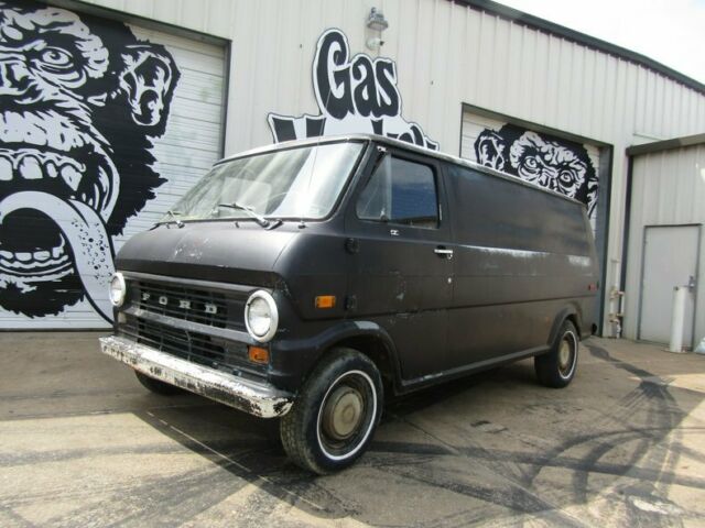 Ford Econoline 1973 image number 1