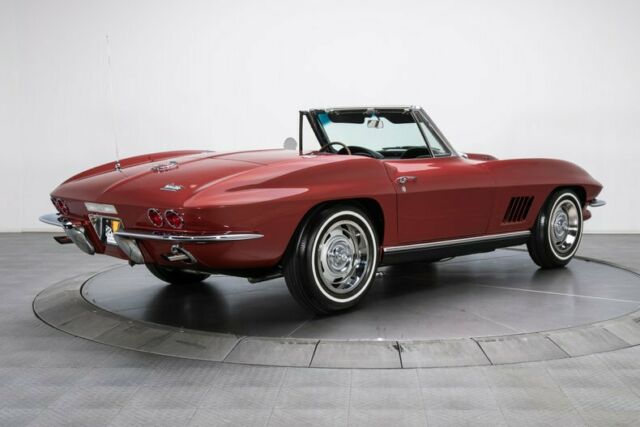 Chevrolet Corvette 1967 image number 1