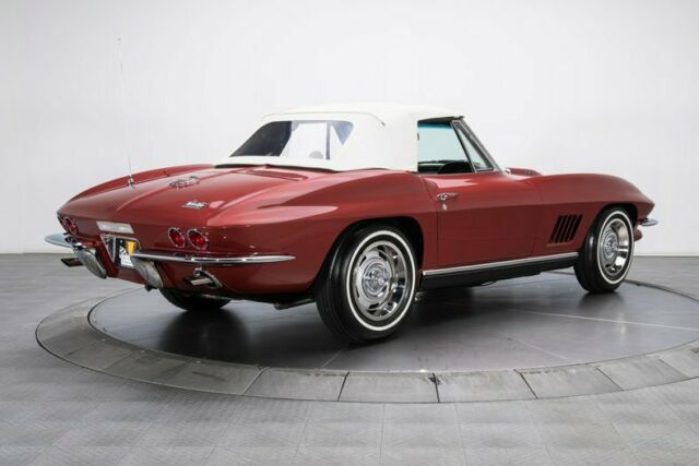 Chevrolet Corvette 1967 image number 9